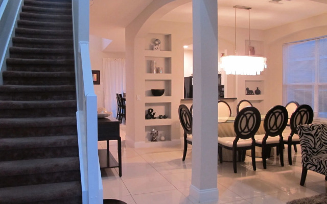 Lake Berkley 7BR Pool Home LB988