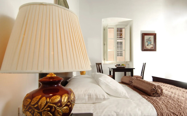 SUNce Palace Apartments with free offsite parking
