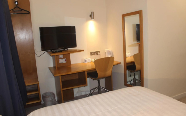 Corona Hotel Sheffield Meadowhall