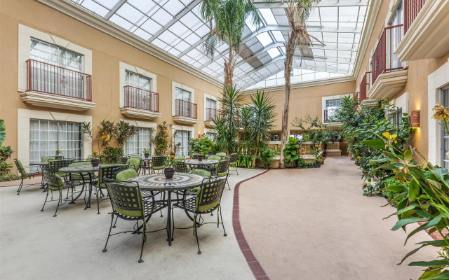 Best Western Plus Atrium Inn