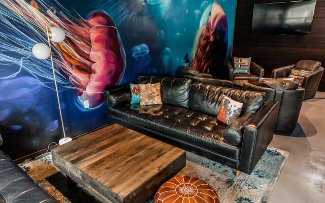 Domicile Suites at Cove