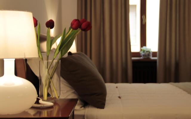 St. Peter' Six Rooms & Suites