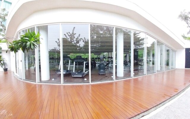 Spacious 2BR Apartment at Satu8 Residence