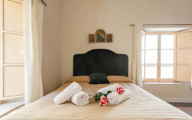 Suite Cathedral Surthy  Apartments