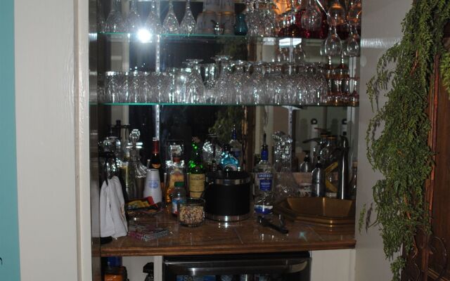 Stay Fairfield - Fairfield Place and Fairfield Manor Bed & Breakfast
