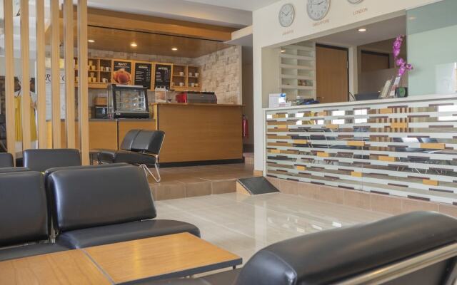 Dprimahotel Airport Jakarta Terminal 1 A (Kedaton)