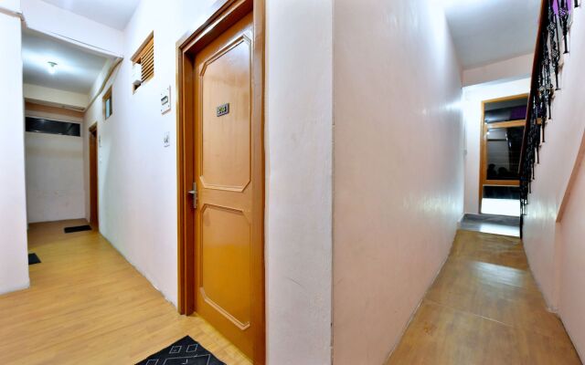 OYO 12740 Hotel Amandeep
