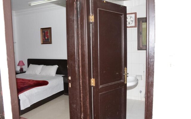 Al Eairy Furnished Apts Al Madinah 12