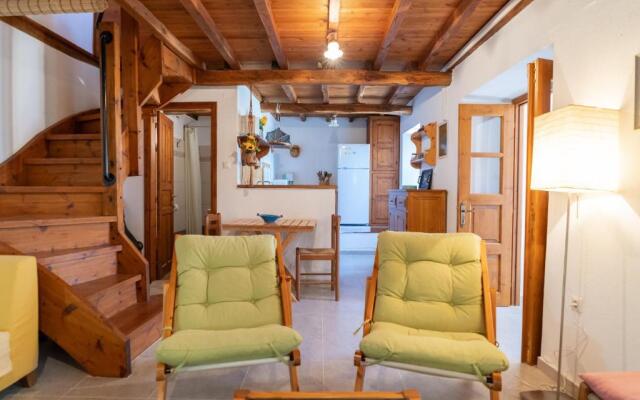 Stone House in Lafkos Pelion