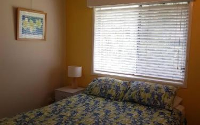 15 Larapinta Court Family Home With Swimming Pool In A Quiet Street And Central Location Close To Cbd – Guest Rooms – Rainbow Beach