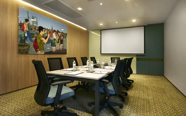 Holiday Inn Express Bangkok Sathorn by IHG