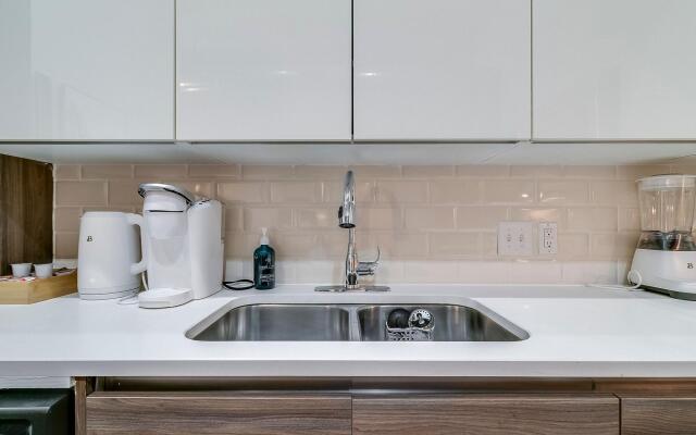 Luxury Downtown Dallas Stay by Amyfinehouse