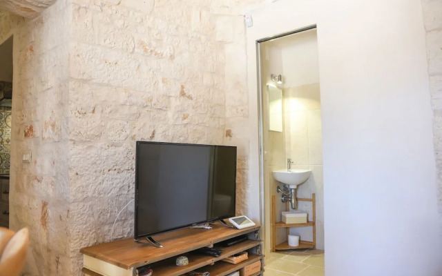 TD Trulli della Magnolia Trulli w/ Amazing Garden