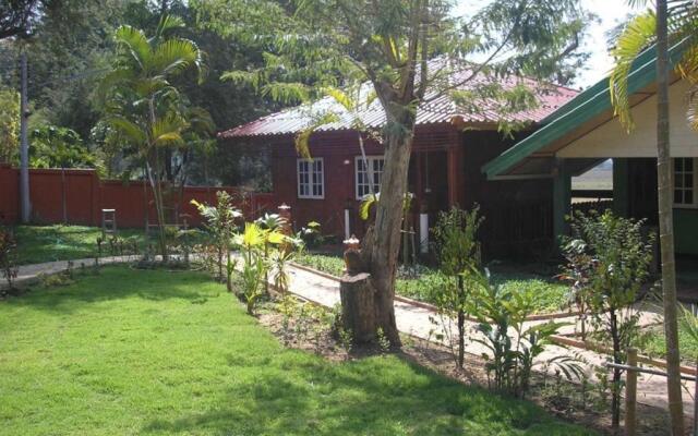 Tamarind Grand Resort Mae Sariang