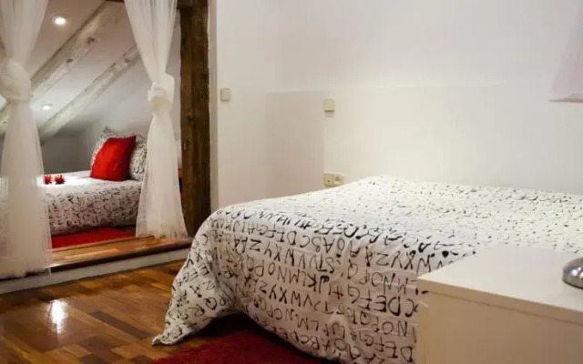 Loft besides Gran Via