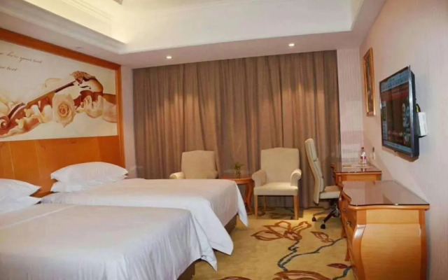 Vienna Hotel Shanghai Chongming New City Lvhai Road