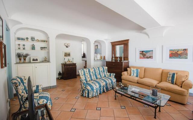 Villa la Rosinella by Elite Villas