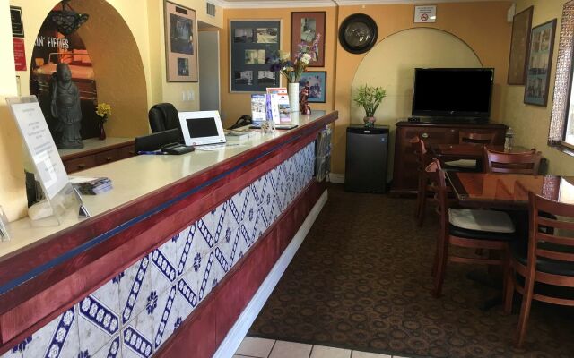 Americas Best Value Inn & Suites Joshua Tree National Park