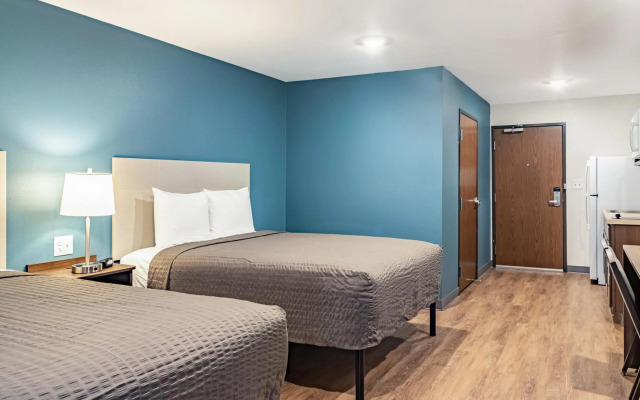 WoodSpring Suites Toledo Maumee
