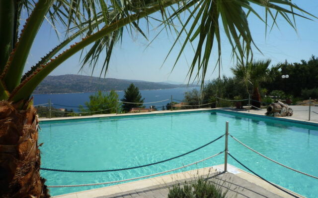 Giannis Village Resort