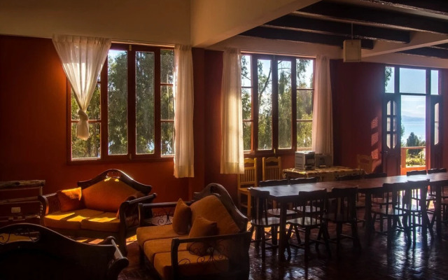 Hostal titicaca 3810