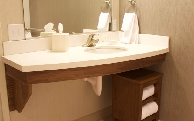 Courtyard by Marriott Asheville Airport