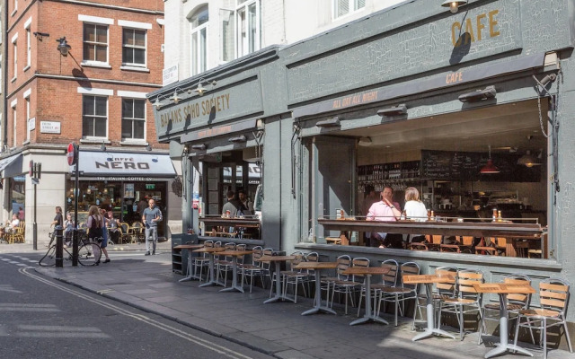 Hanway Street by Onefinestay