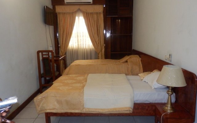 Afrique Hotel Douala Airport