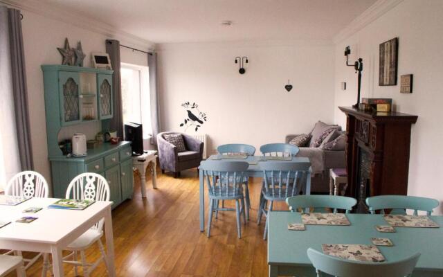 Madra Rua Organic Accommodation