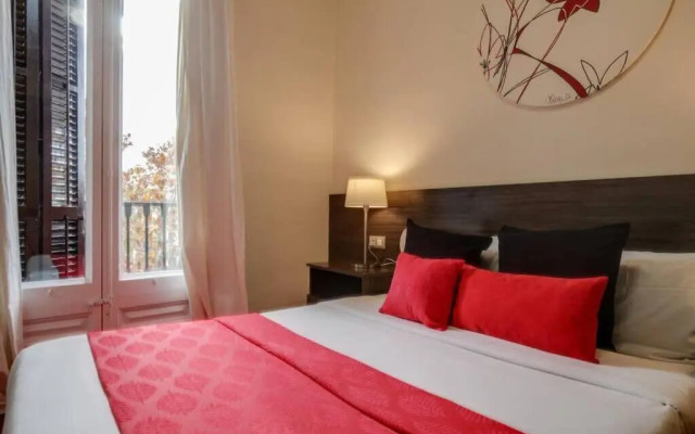 Ronda Sant Pere - Private City Center 1-Bedroom Suite