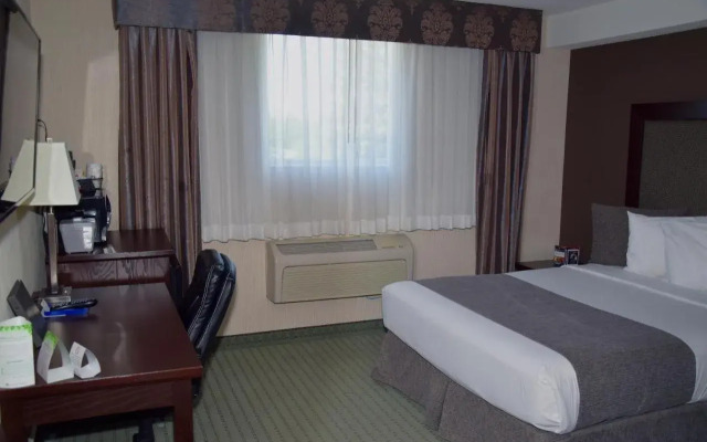 Coast Lethbridge Hotel & Conference Centre