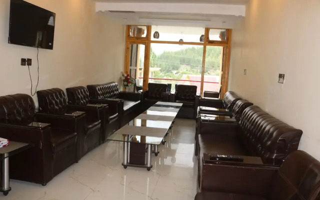 Kachura Inn Hotel