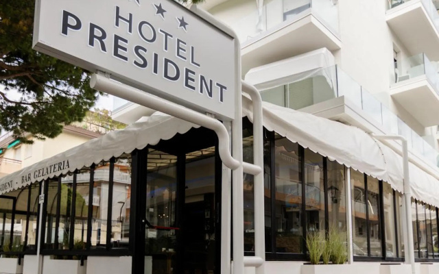 Hotel President