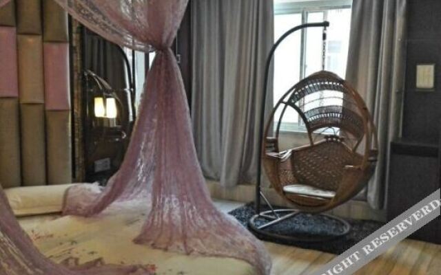 Wuhan 6+1 Express Hotel