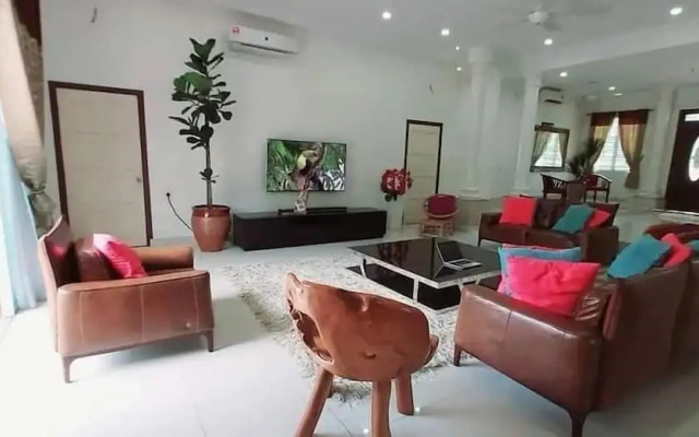 Villa Solihin