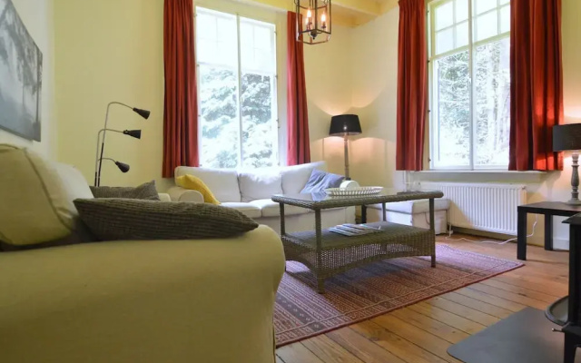 Cozy Holiday Home in Zelhem near Forest