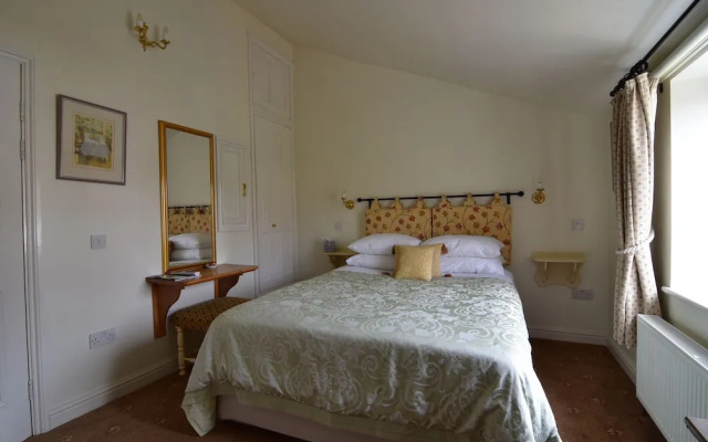Place Farm House