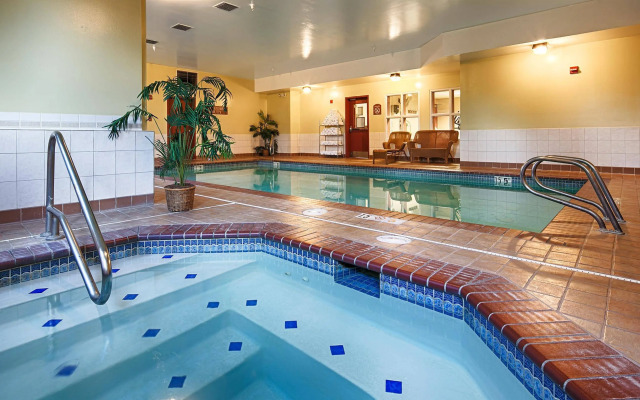 Holiday Inn Express Federal Way Seattle South by IHG