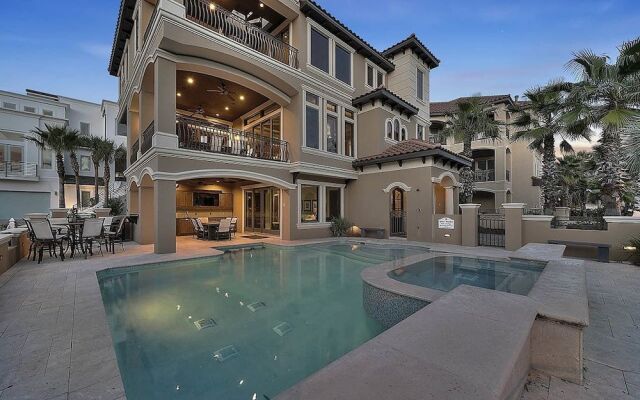 Gigglin Marlin by RedAwning