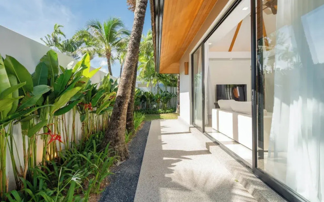 Anchan Villas Phuket - Private 4 Bedroom Signature Pool Villa by Escape Villas