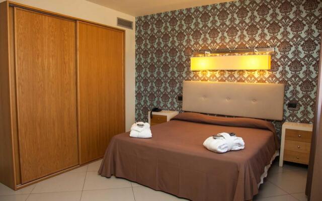 4 Spa Resort Hotel