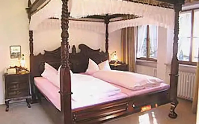 Burg-Hotel Relais du Silence