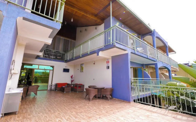 Lebanon Hotel