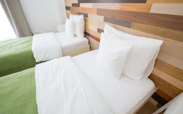 1Hotels