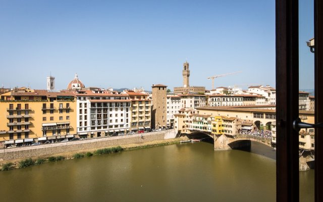 Ponte Vecchio Exclusive