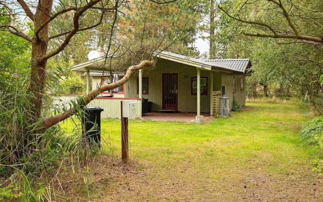 6 Person Holiday Home in Rodby