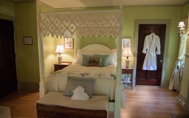Montrose Inn