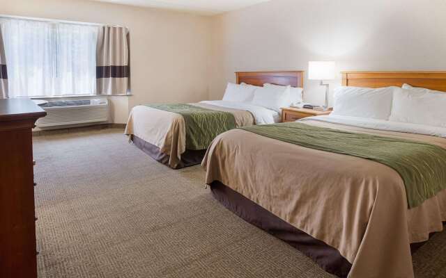 Comfort Inn & Suites Syracuse-Carrier Circle