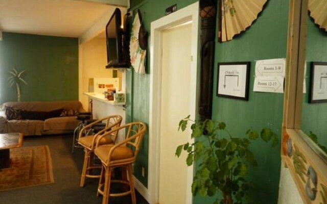 Howzit Hostels