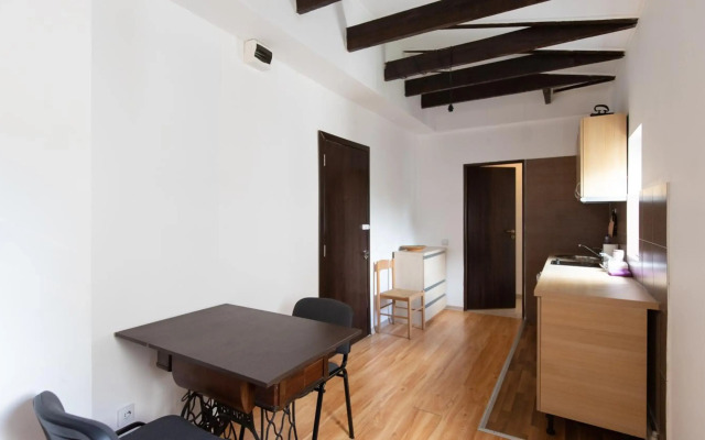 Nicole's Dorobanti Studio